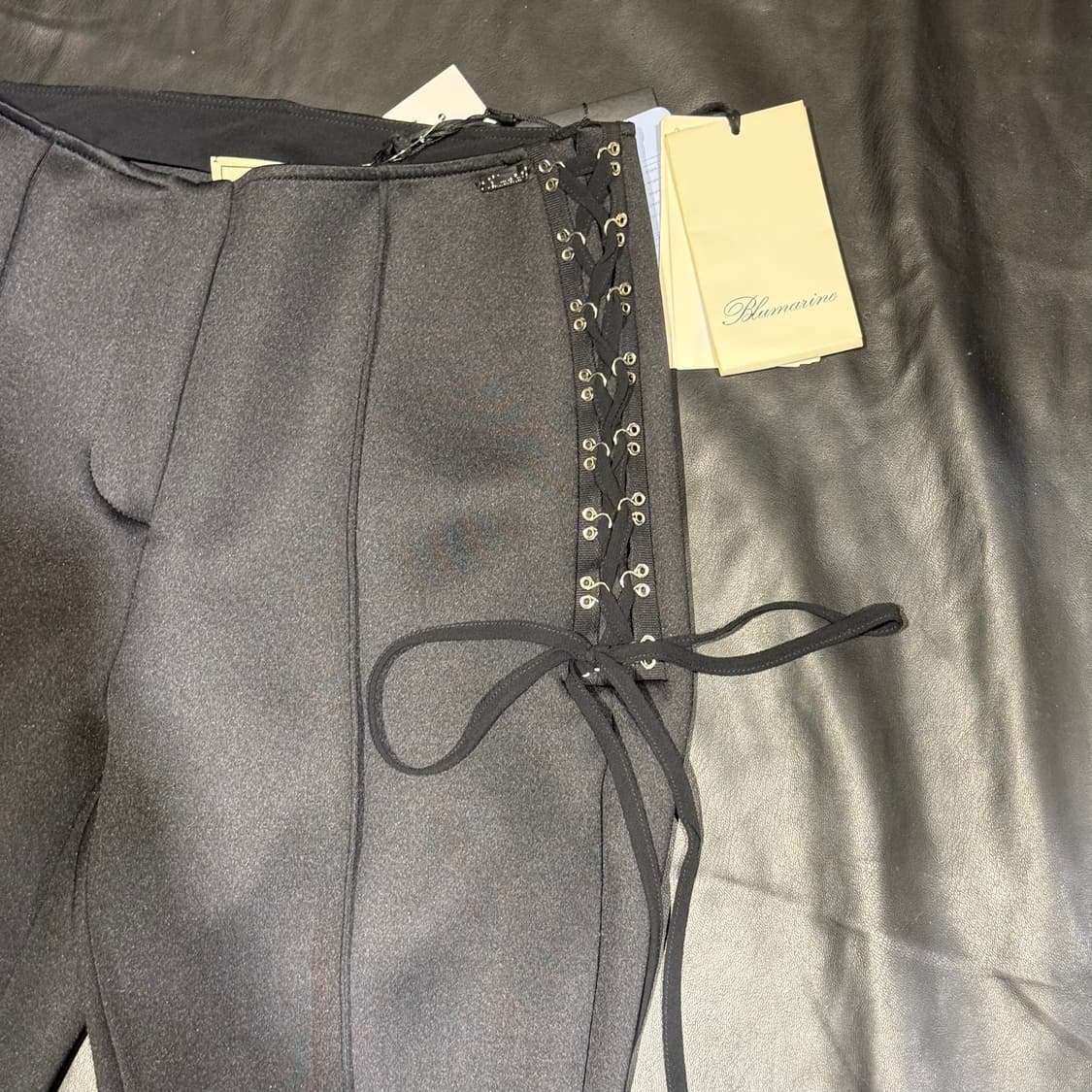 블루마린 레이스업 디테일 팬츠 상품이미지3