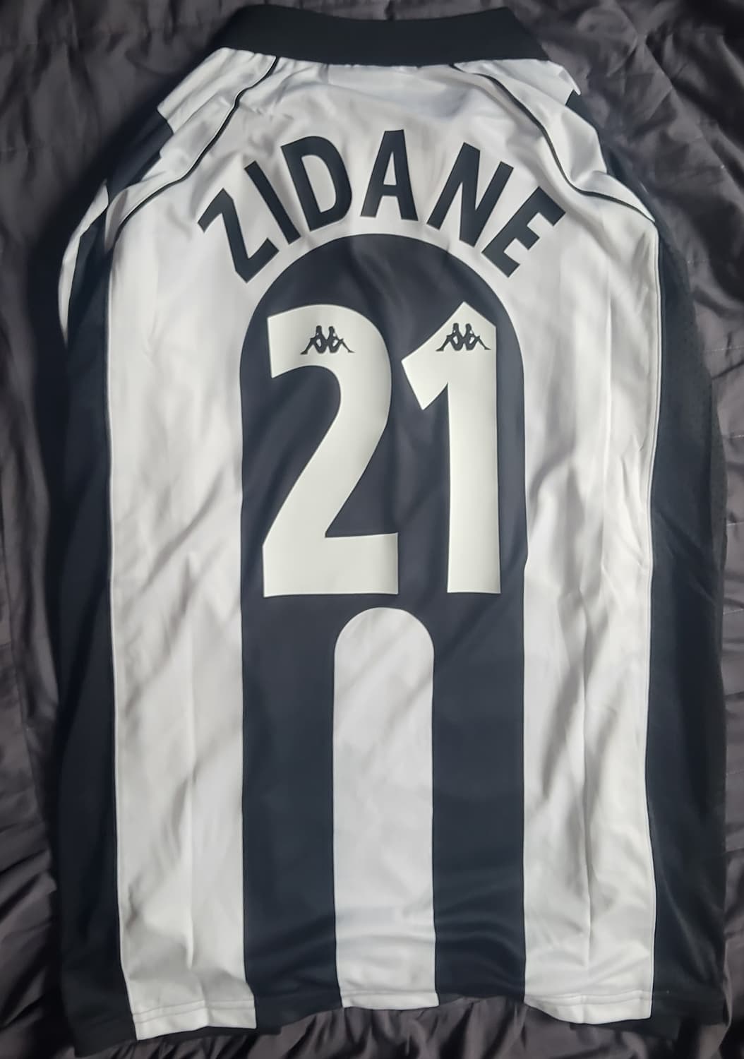 (새상품)1997-1998 시즌 유벤투스 홈 지단 풀마킹 긴팔 팝니다 상품이미지2