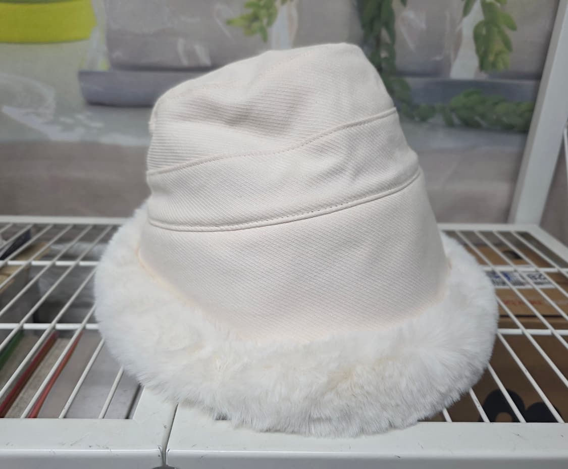 까스텔바작 여성 겨울골프모자 퍼 골프방한모자 벙거지 버킷햇 KG45 상품이미지3