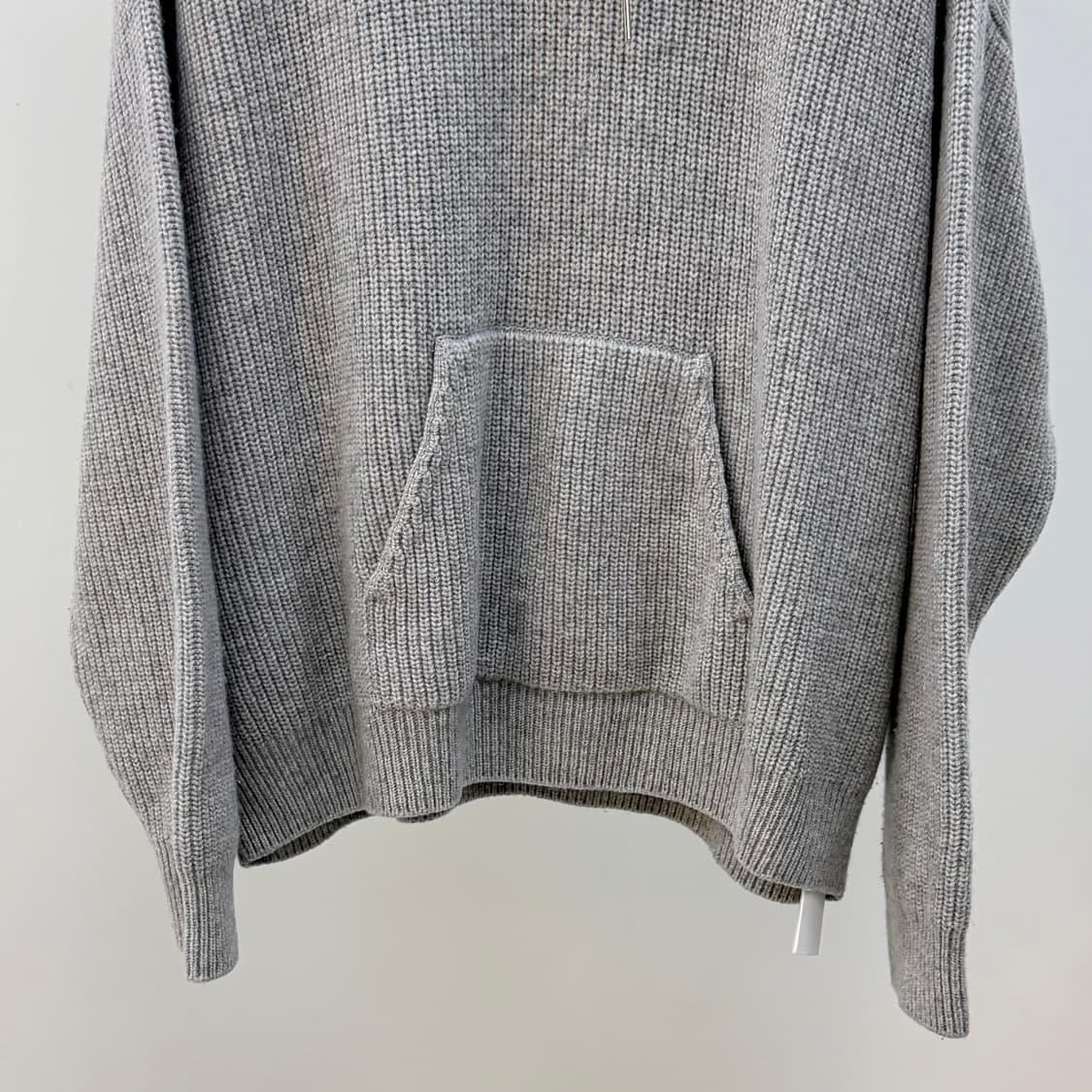 [S+급/2XL] 셀린느 리브드 울 니트 후드티 그레이 상품이미지3