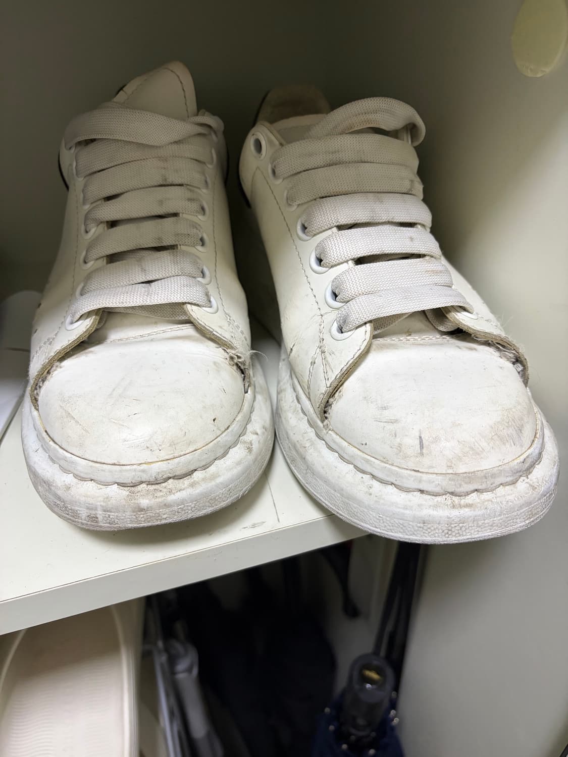 알렉산더 맥퀸 상품이미지1