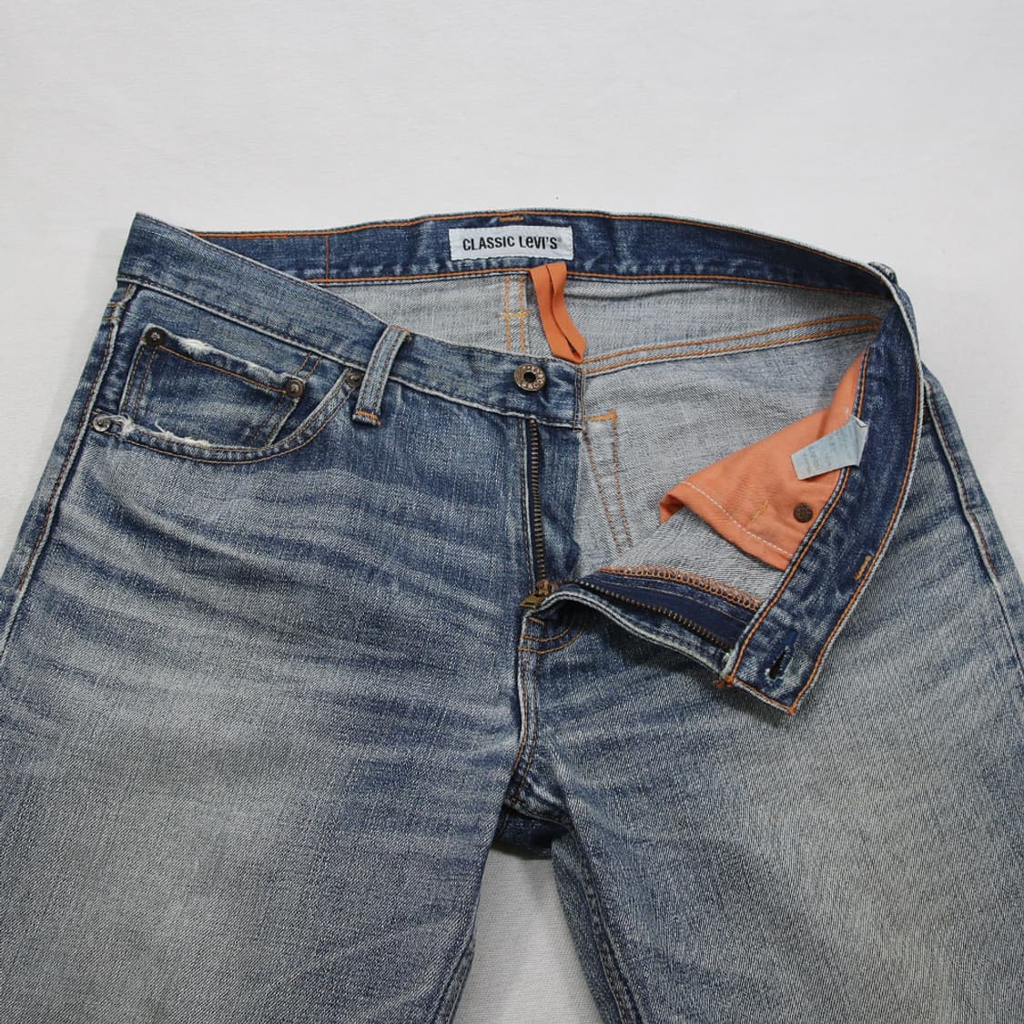 (착용컷) 리바이스 502 (남성용 33) 상품이미지4