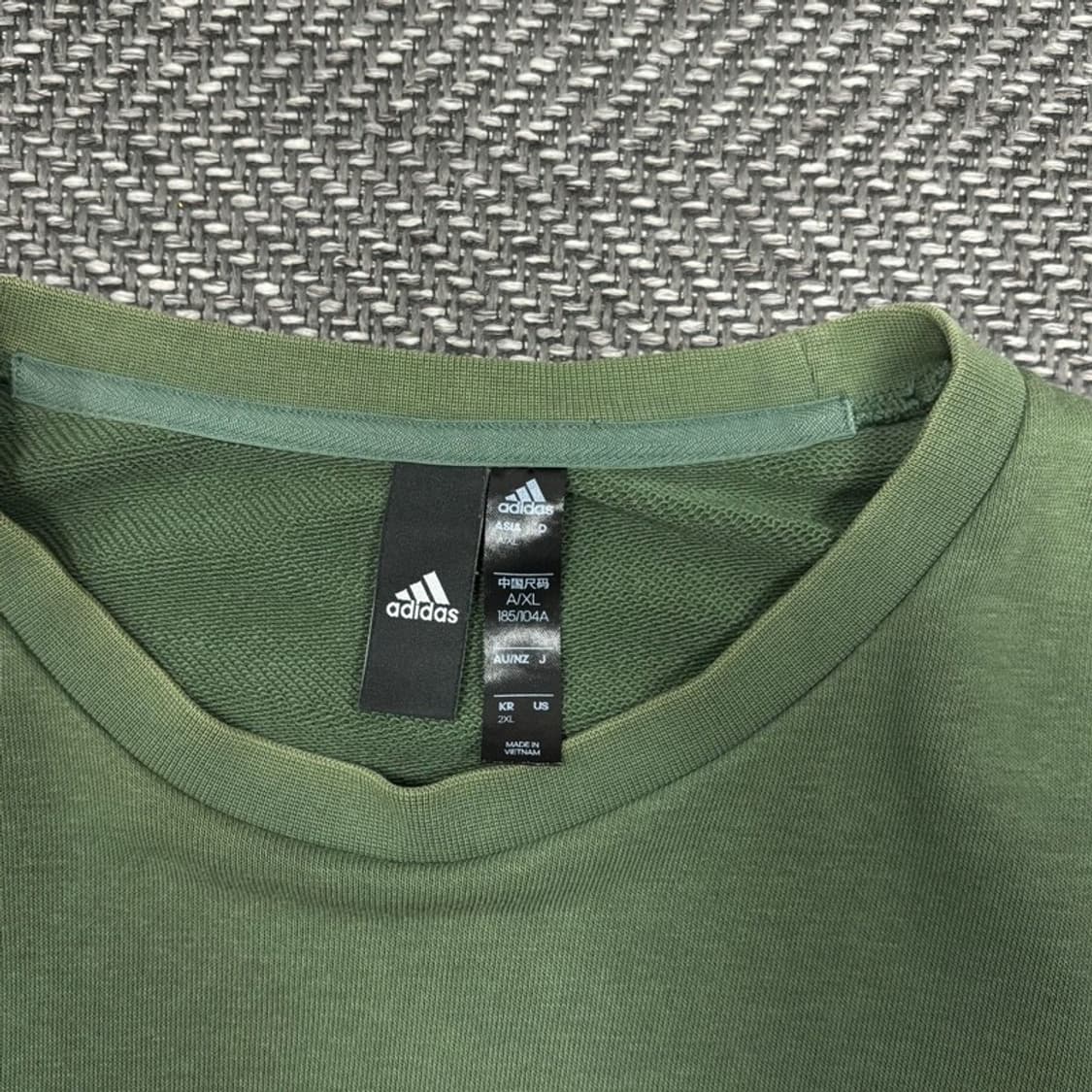 아디다스 프린팅 맨투맨 v0277 상품이미지5