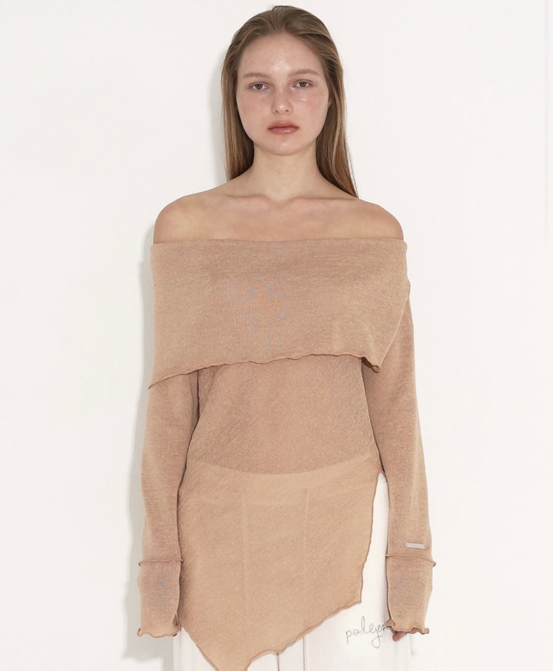 폴리수엠 오프숄더니트 상품이미지1