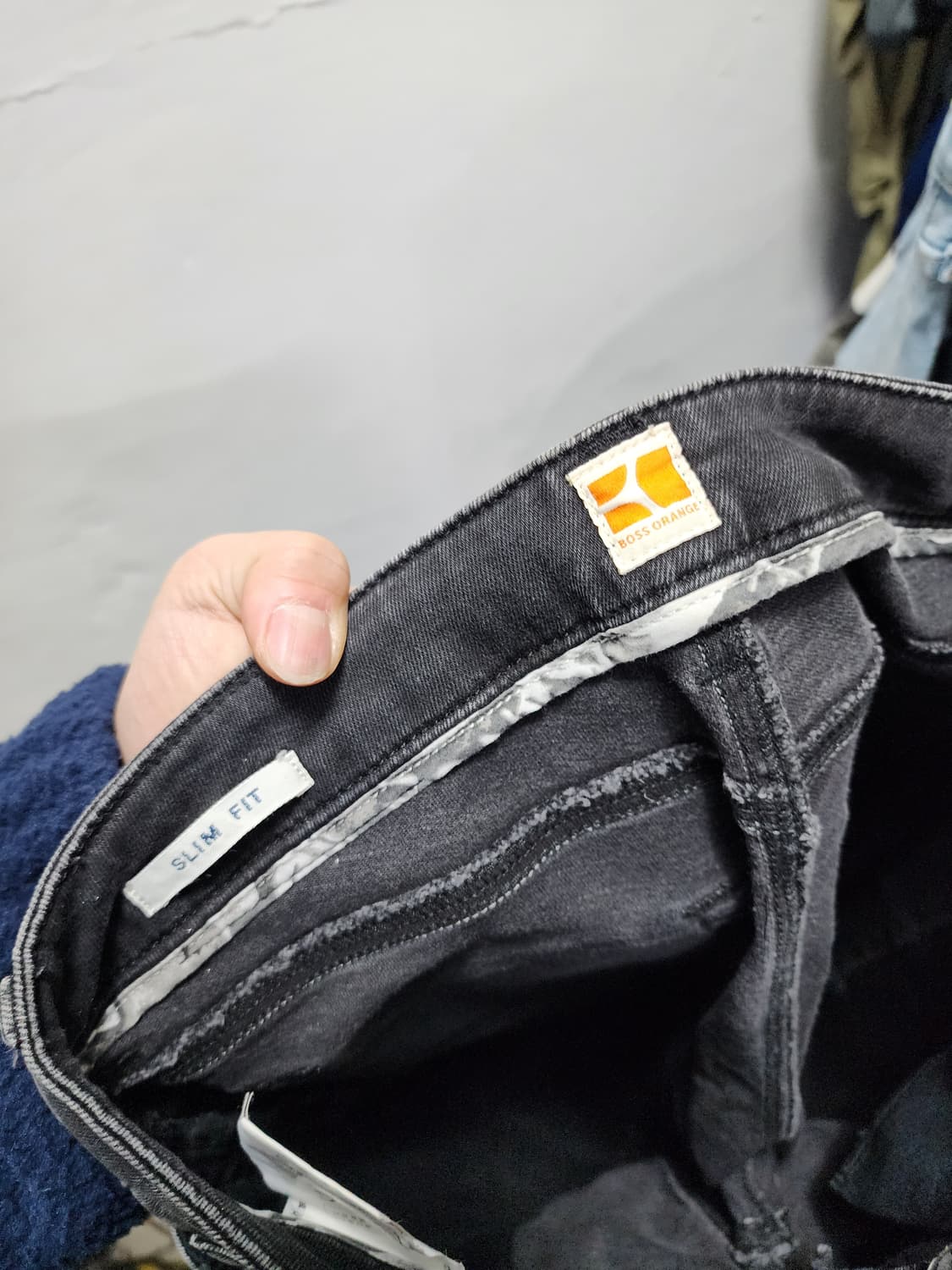 HUGO BOSS 블랙 워싱 데님 팬츠 상품이미지5