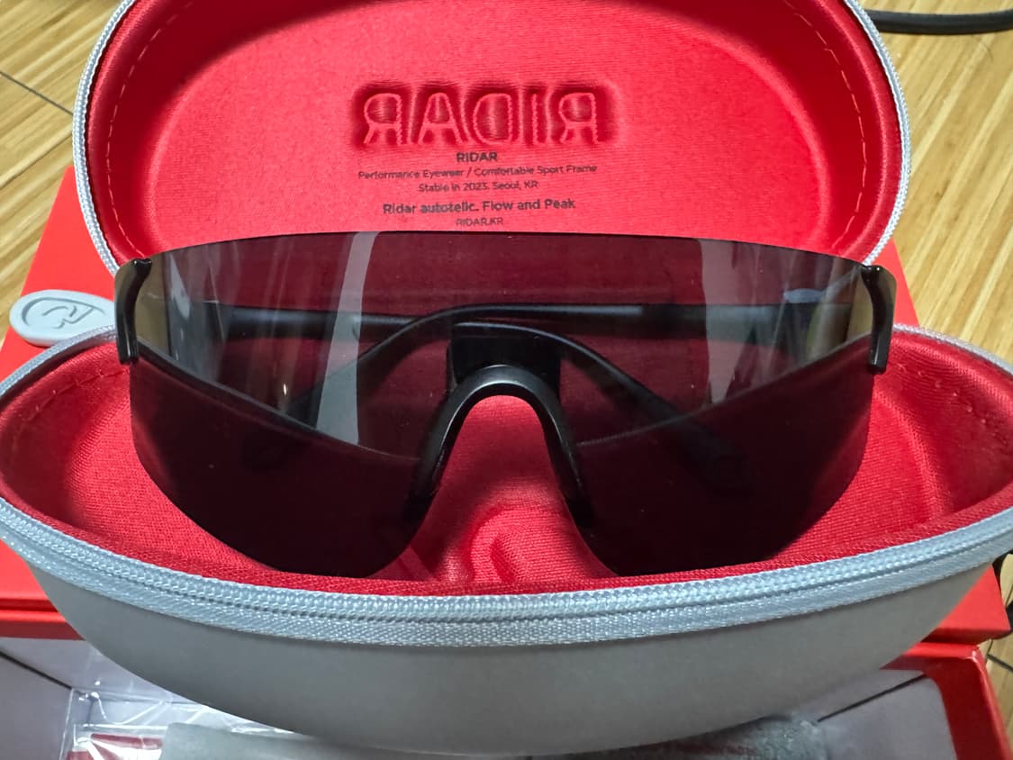 라이다 선글라스 엘리트 블랙 팝니다.R043 상품이미지4