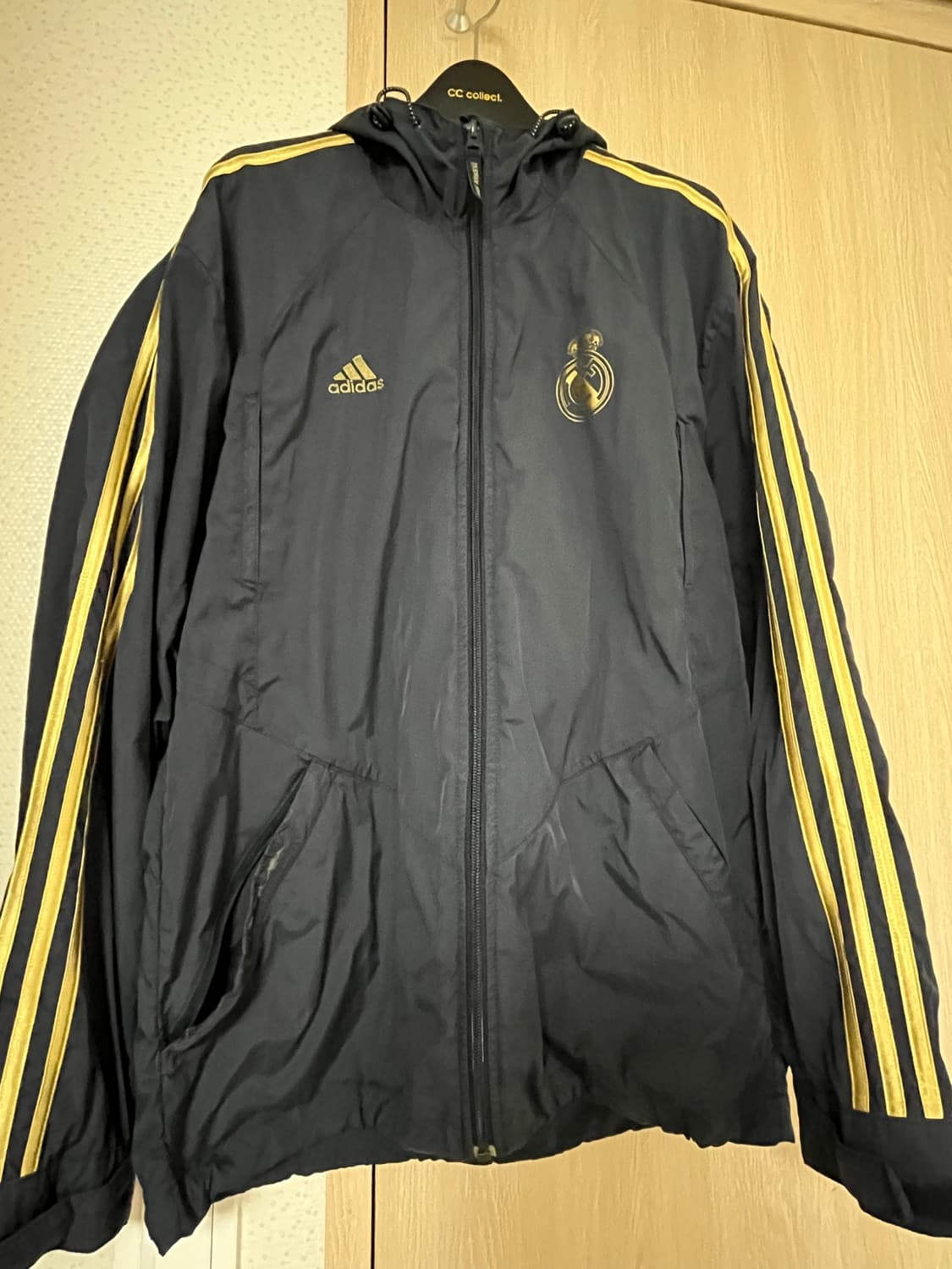 레알 마드리드 바람막이 상품이미지1