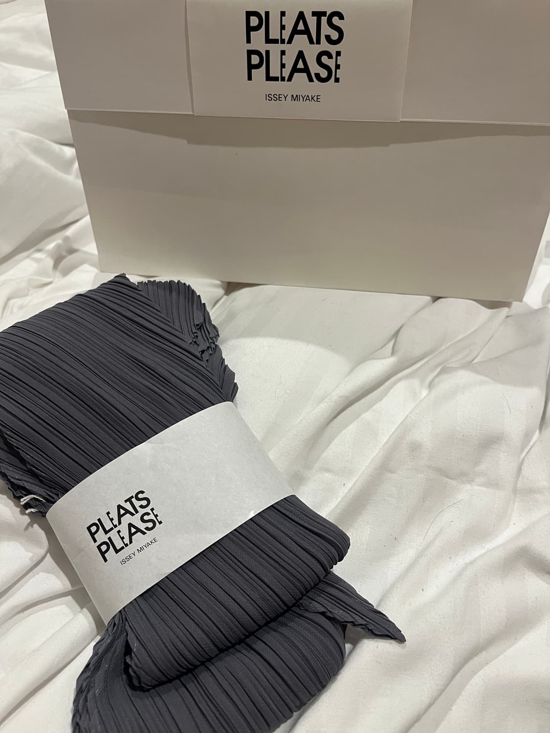 새상품) 이세이미야케 플리츠플리즈 베이직 스카프 상품이미지2