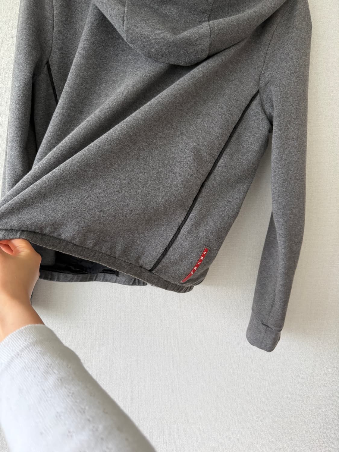 prada sports hoodie 상품이미지7