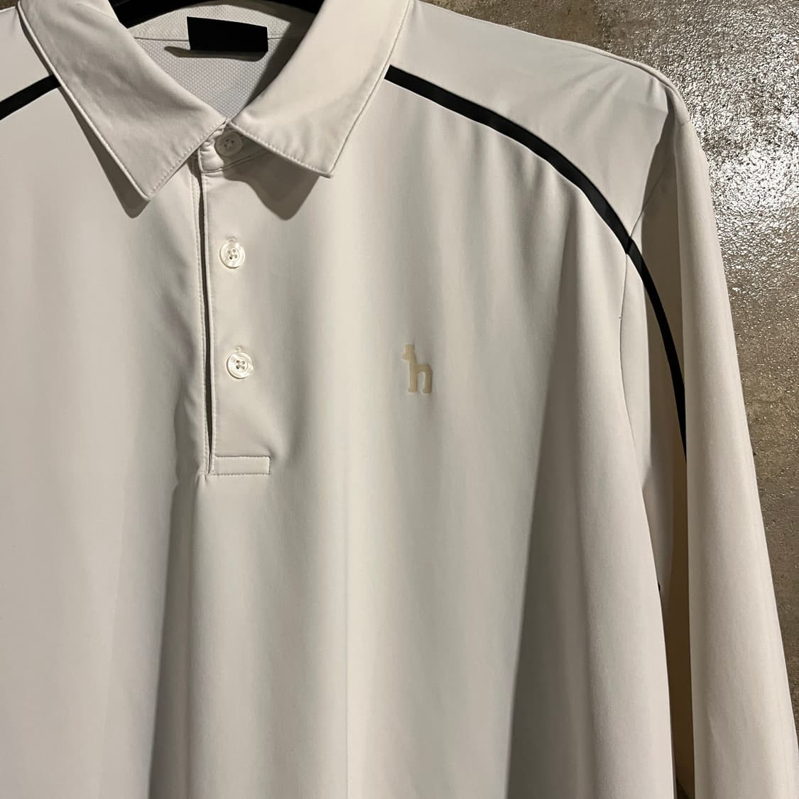 헤지스 긴팔카라티 상품이미지2