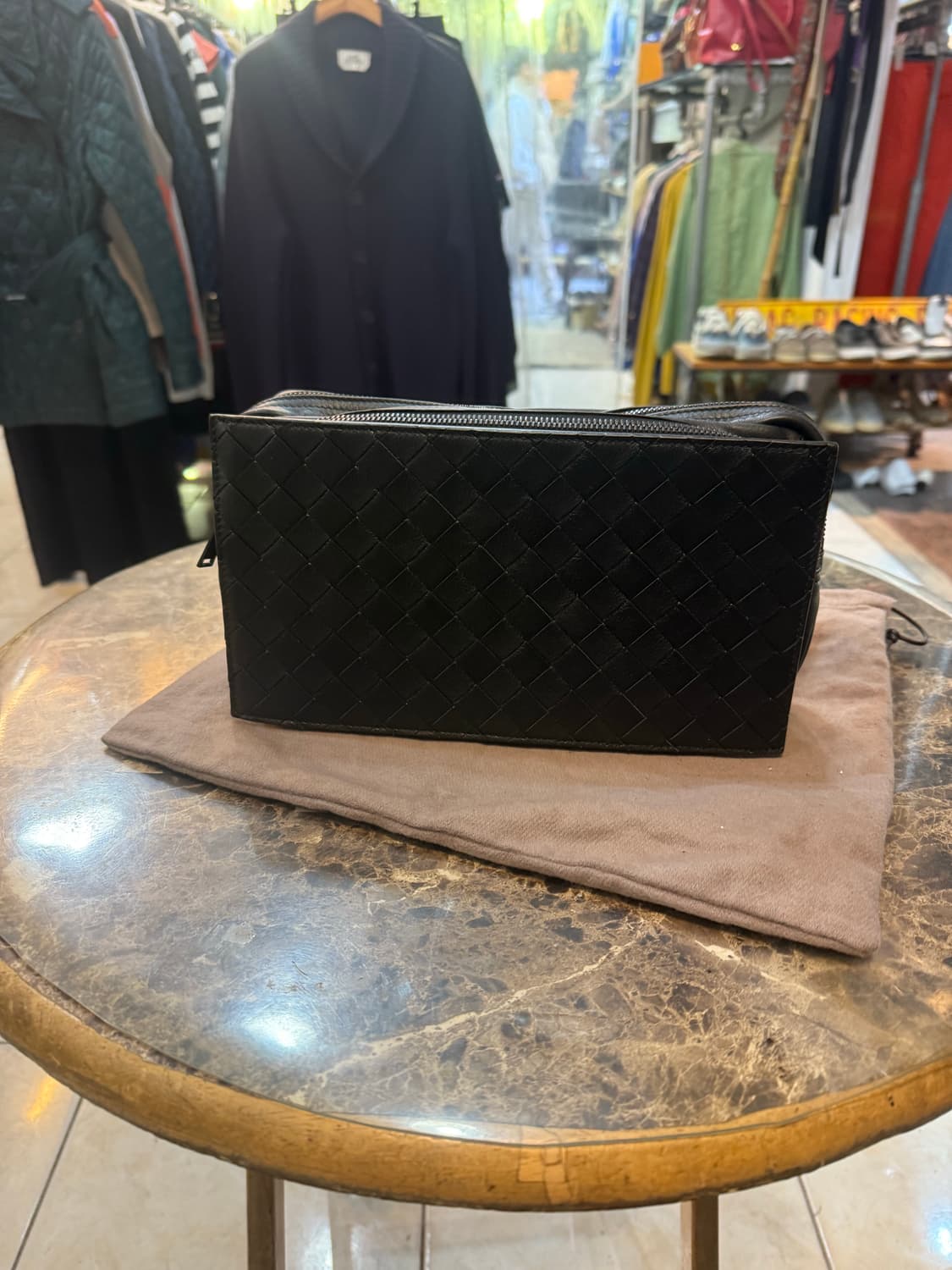 25ss 정품 보테카베네타 도큐먼트 벨트백 팝니다 상품이미지1