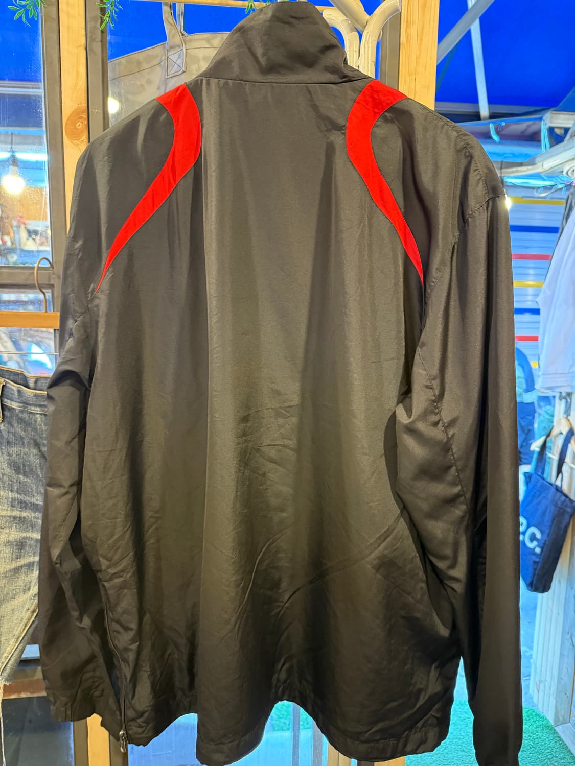 나이키 검빨 아노락 상품이미지3