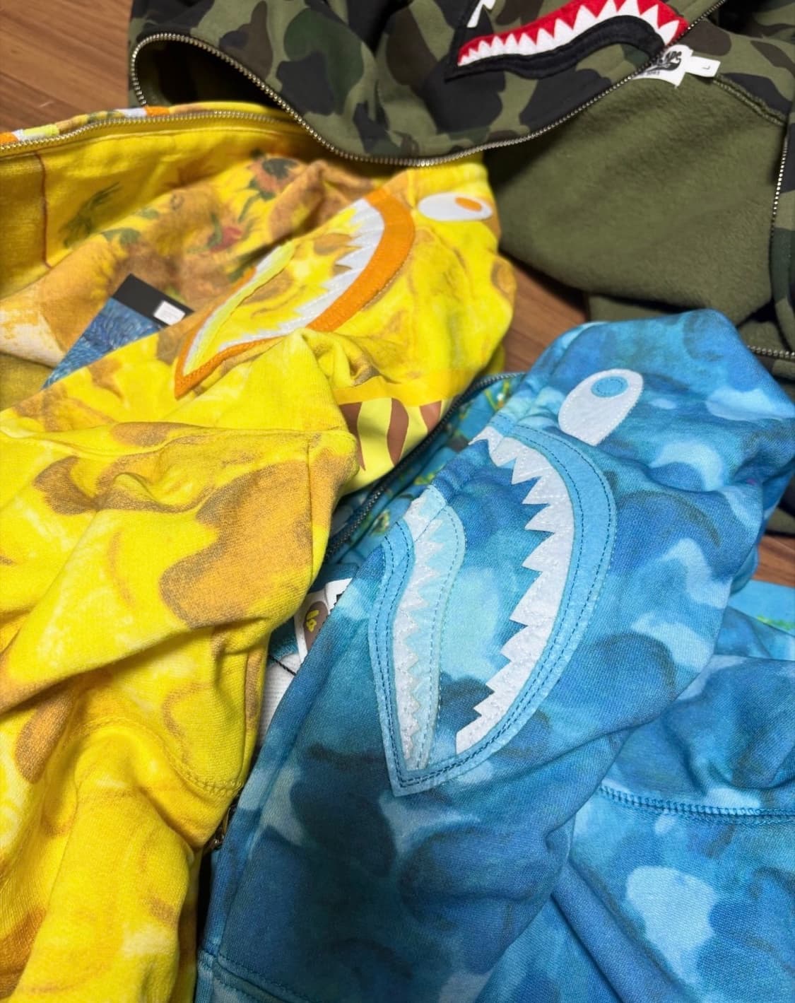 베이프 x 반 고흐 뮤지엄 샤크 풀 집 후드 삭스 새상품 m,L 상품이미지2