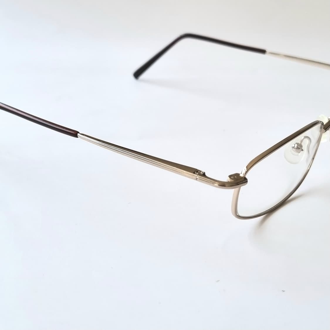 데드스탁 긱시크 슬림 메탈 타원형 실버 안경테 701 상품이미지6