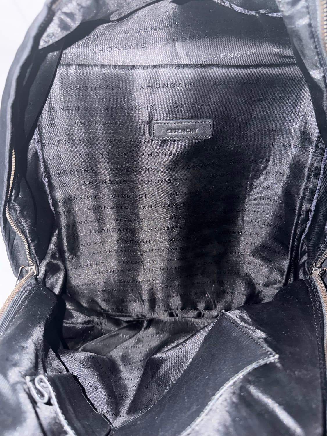 지방시 10fw 아카이브 리카르도 티시 레더 스터드 백팩 상품이미지7