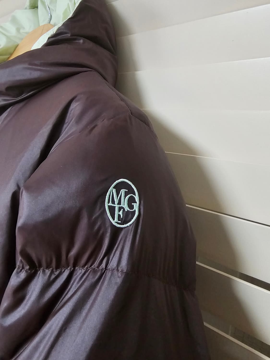 마리떼 프랑소와저버 여성 리버시블 덕다운 패딩 S 상품이미지3