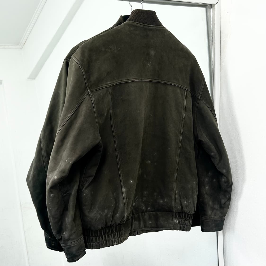 입생로랑 양가죽 스웨이드 봄버 자켓 상품이미지5