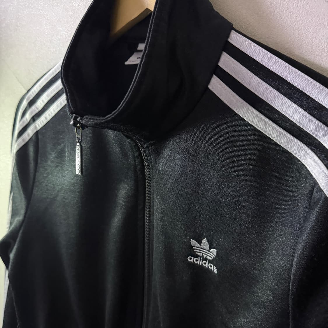 아디다스 슈퍼스타 삼선 크롭 트랙탑 M (여성 55 정도) 상품이미지2