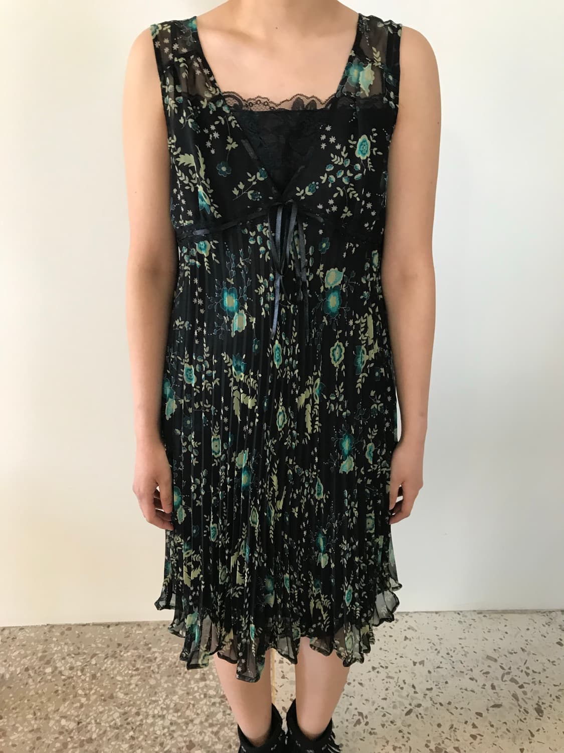 시네마클럽 페어리 오리엔탈 플라워 쉬폰 원피스 상품이미지2