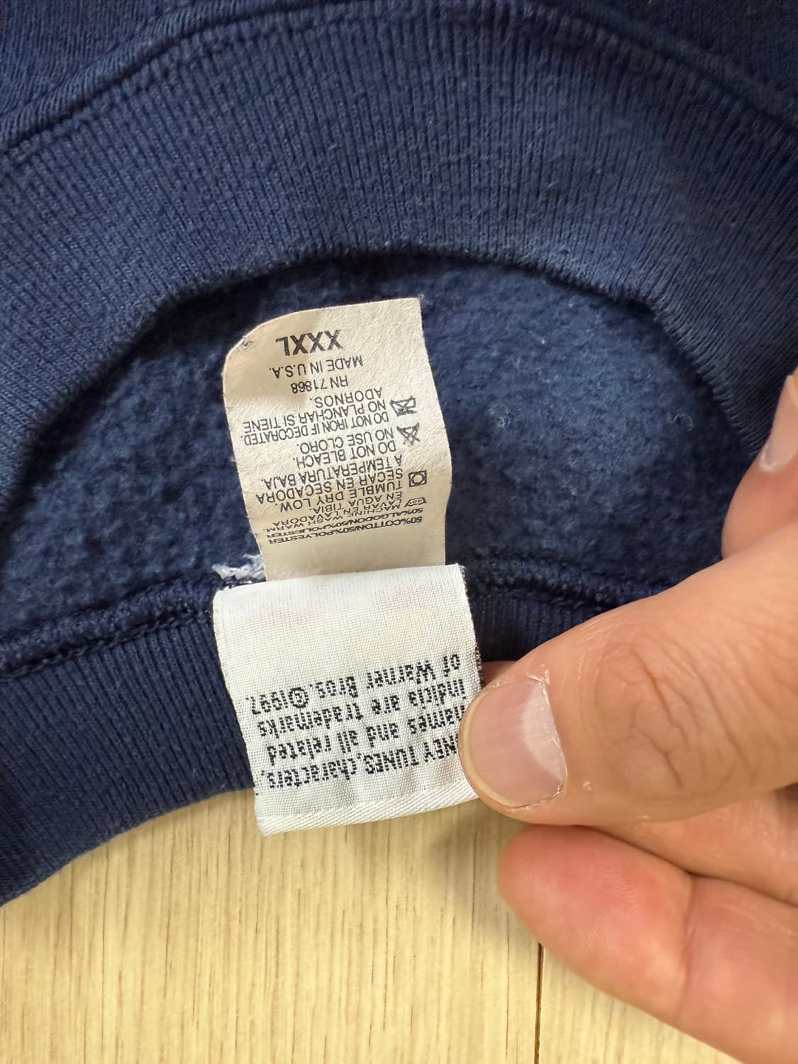 90s 빈티지 스웻 맨투맨 루니툰즈  상품이미지4