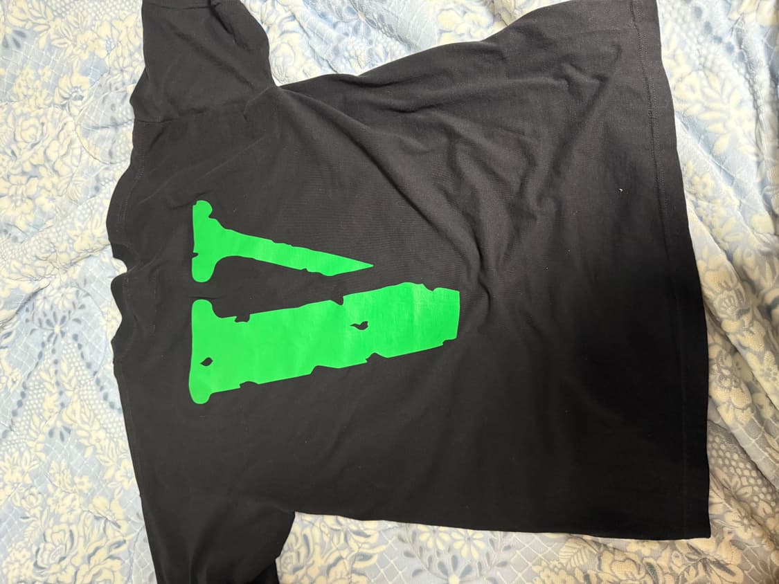 Vlone Marijuana T-shirt 브이론 마리화나 티셔츠 상품이미지2