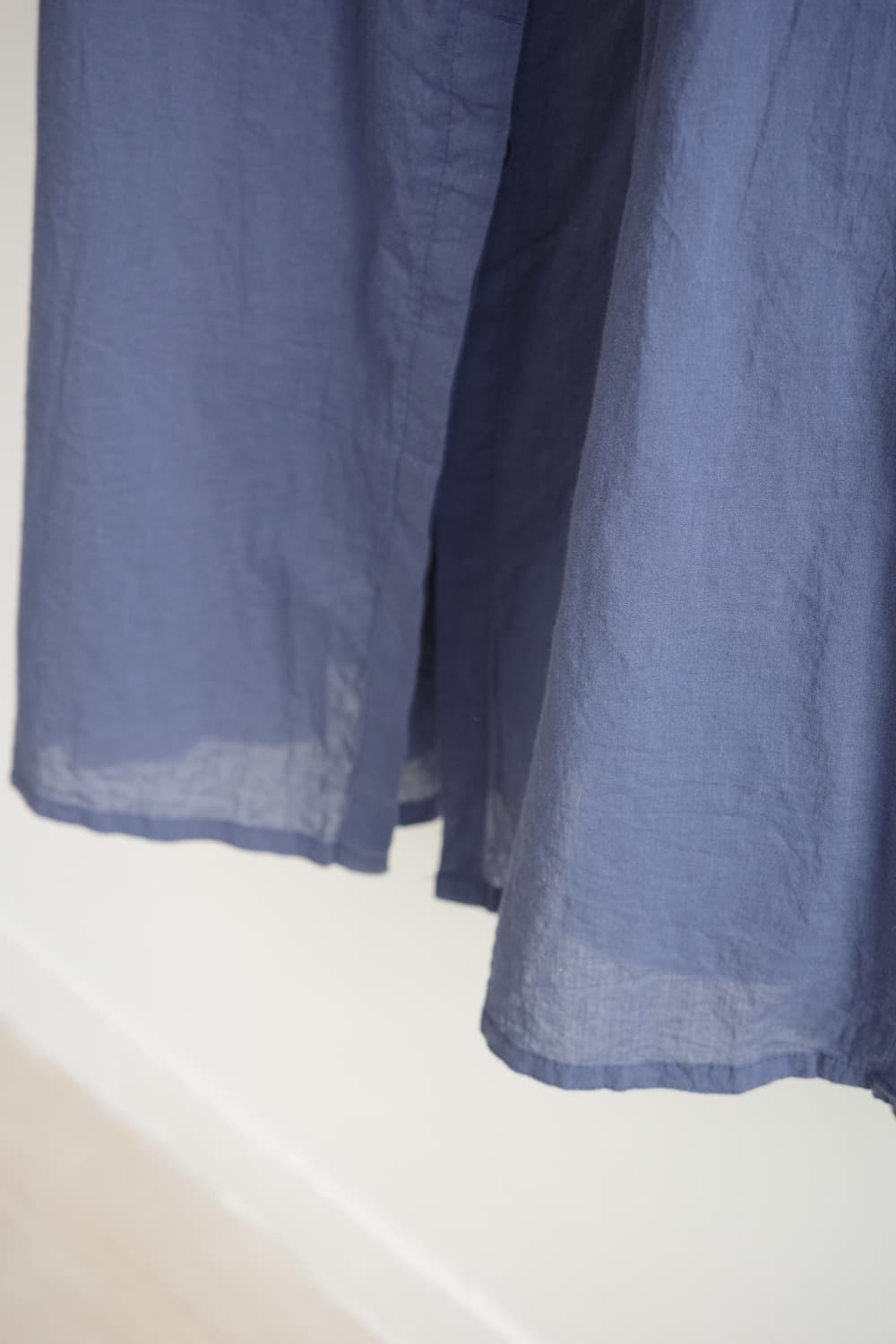 wordtrobe
• 딥블루 아사면 샤링 롱 원피스 상품이미지5