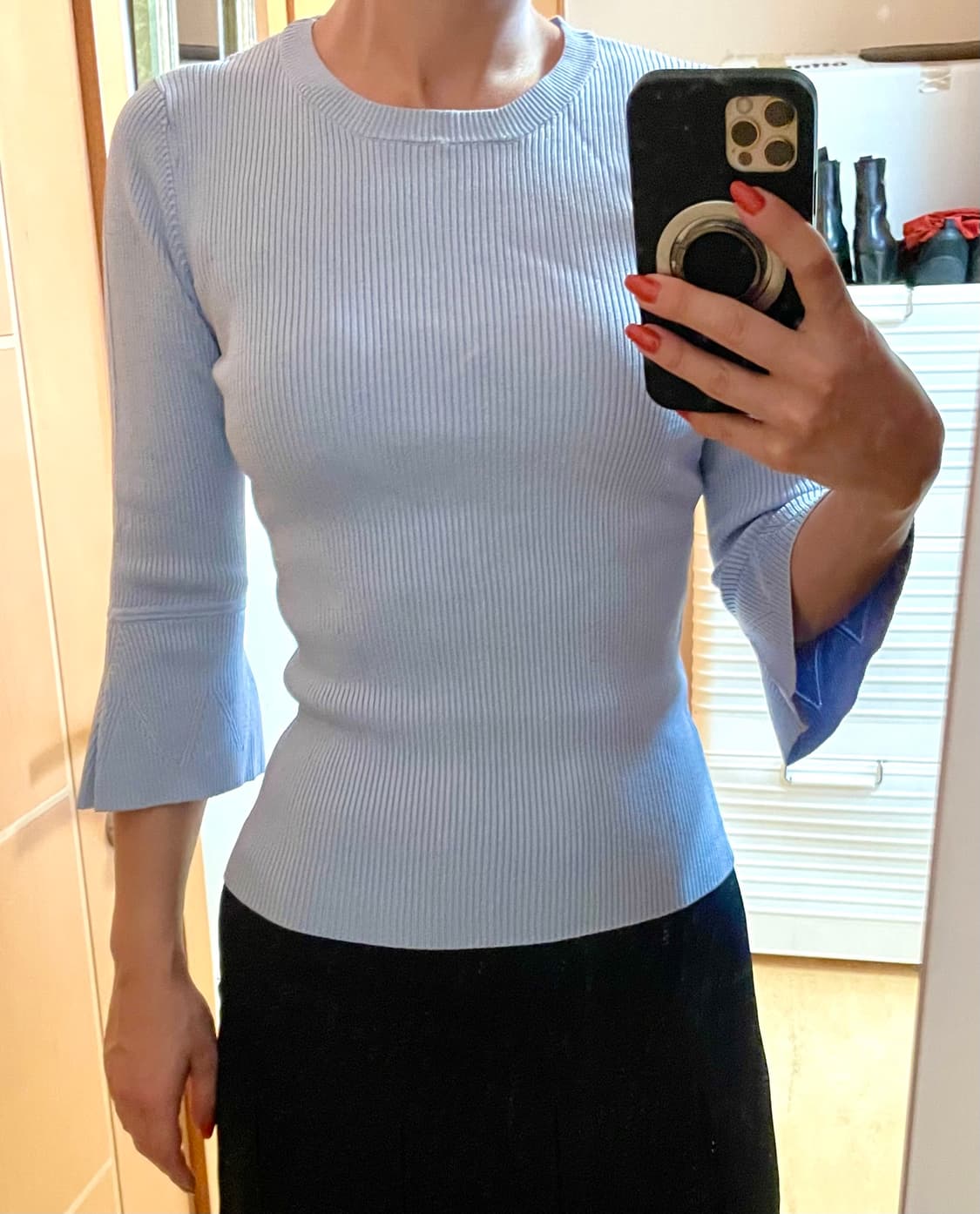 UTERQÜE Sky Blue Bell Sleeve Knit Top 상품이미지1
