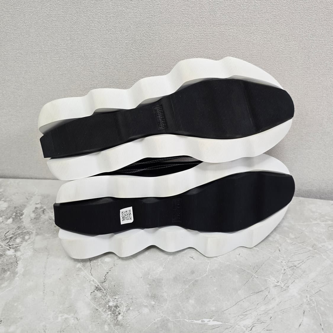 에르메스 엔볼 스니커즈 신발 38사이즈 판매 상품이미지6