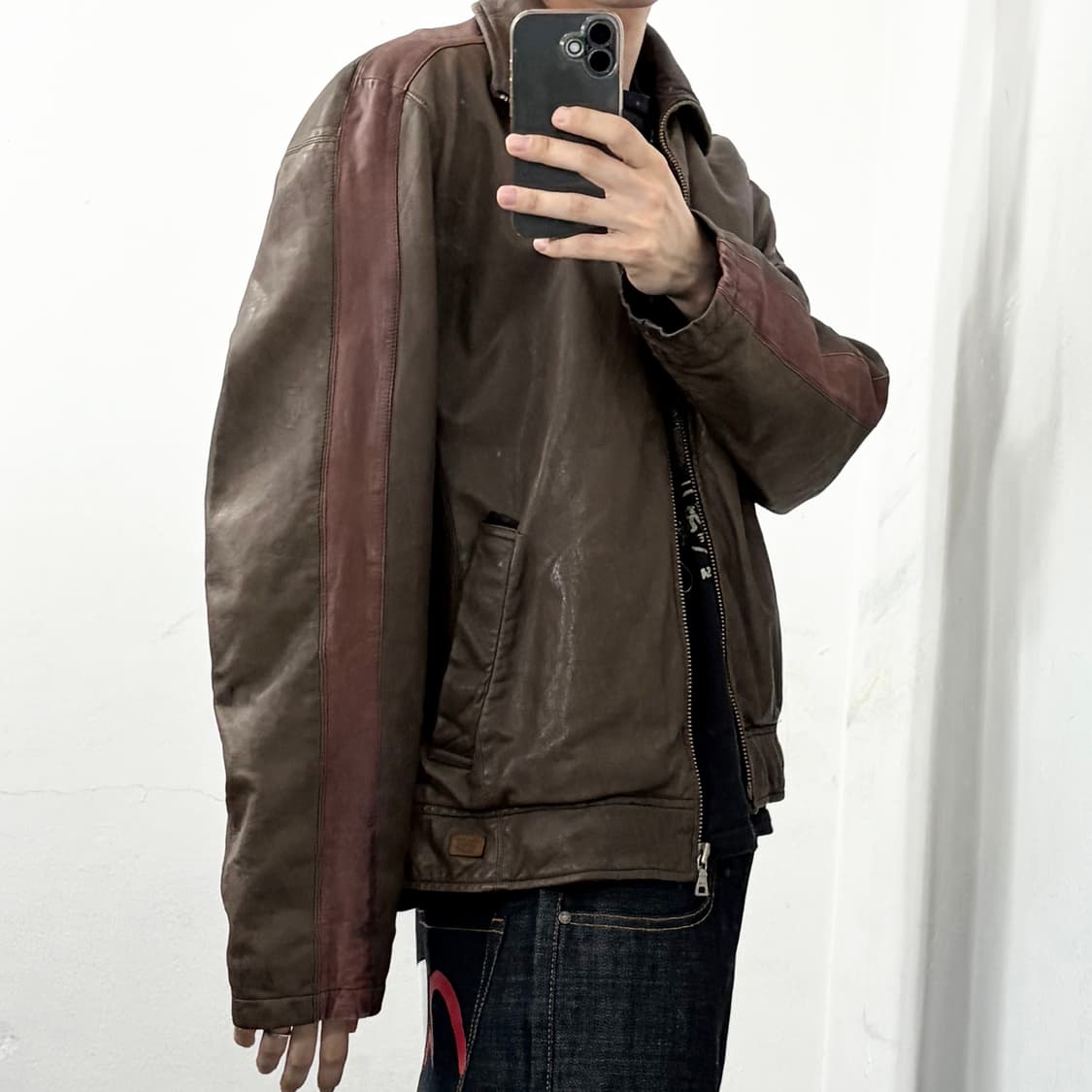 Guess 사이드라인 하이넥 양가죽 자켓 상품이미지3
