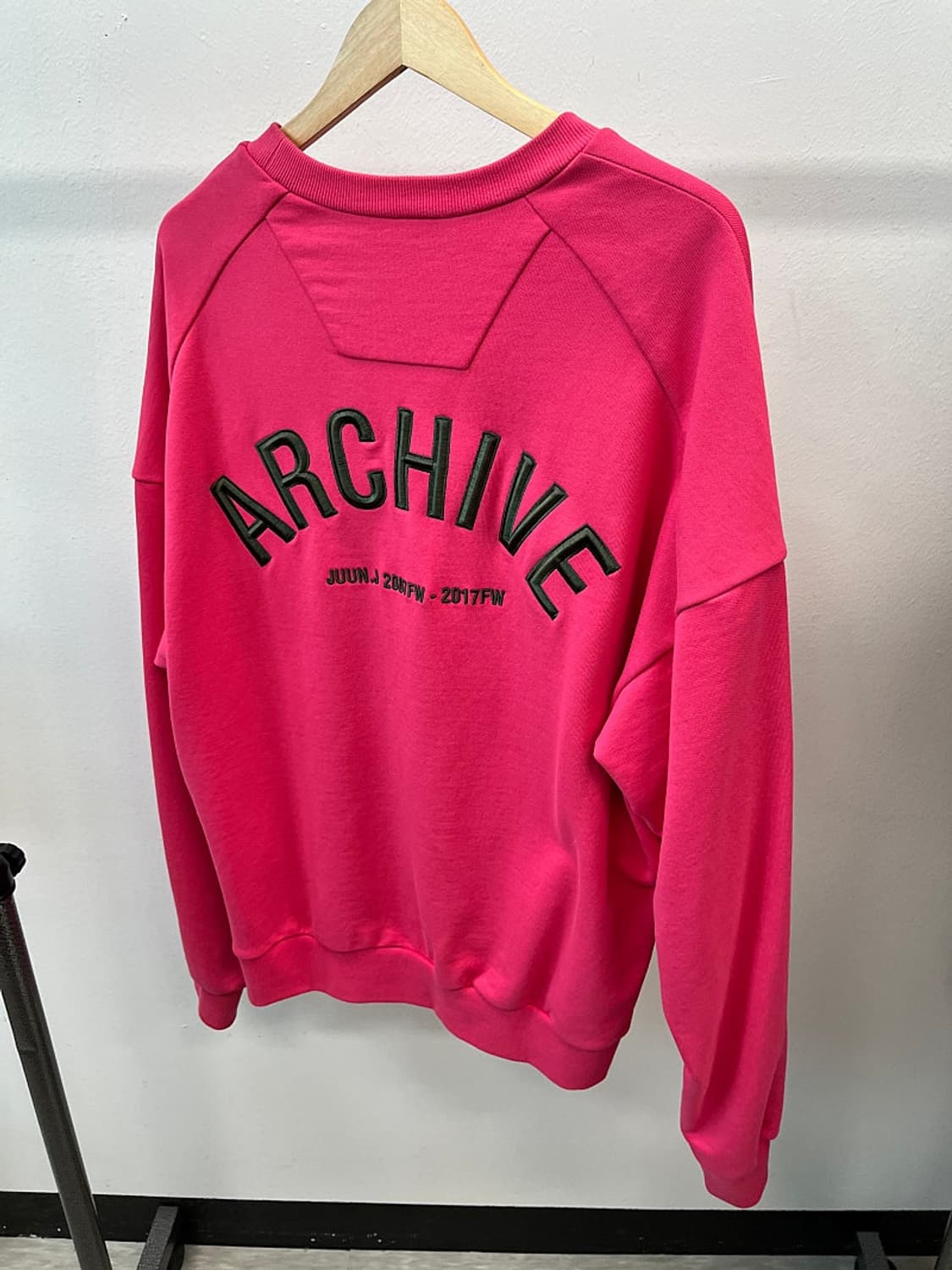 105) 준지 아카이브 자수 오버 맨투맨  상품이미지6