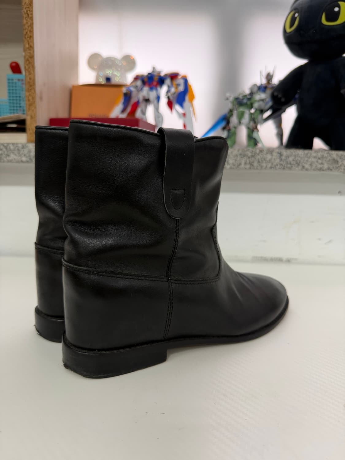 정품) 이자벨마랑 블랙 가죽 앵클 부츠 40 상품이미지4
