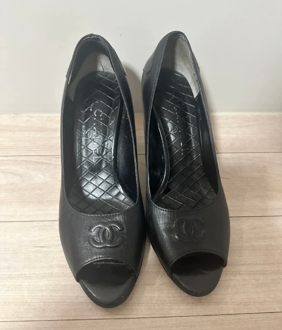 샤넬 블랙 오픈토 빈티지구두 팝니다 상품이미지1