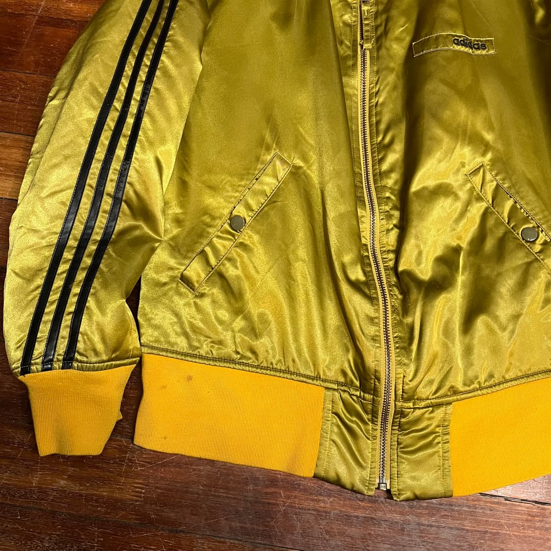 아디다스 골드 항공 점퍼 상품이미지4