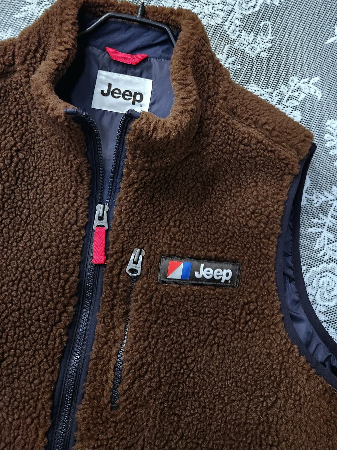 Jeep 지프 플리스 뽀글이 조끼 브라운 상품이미지6