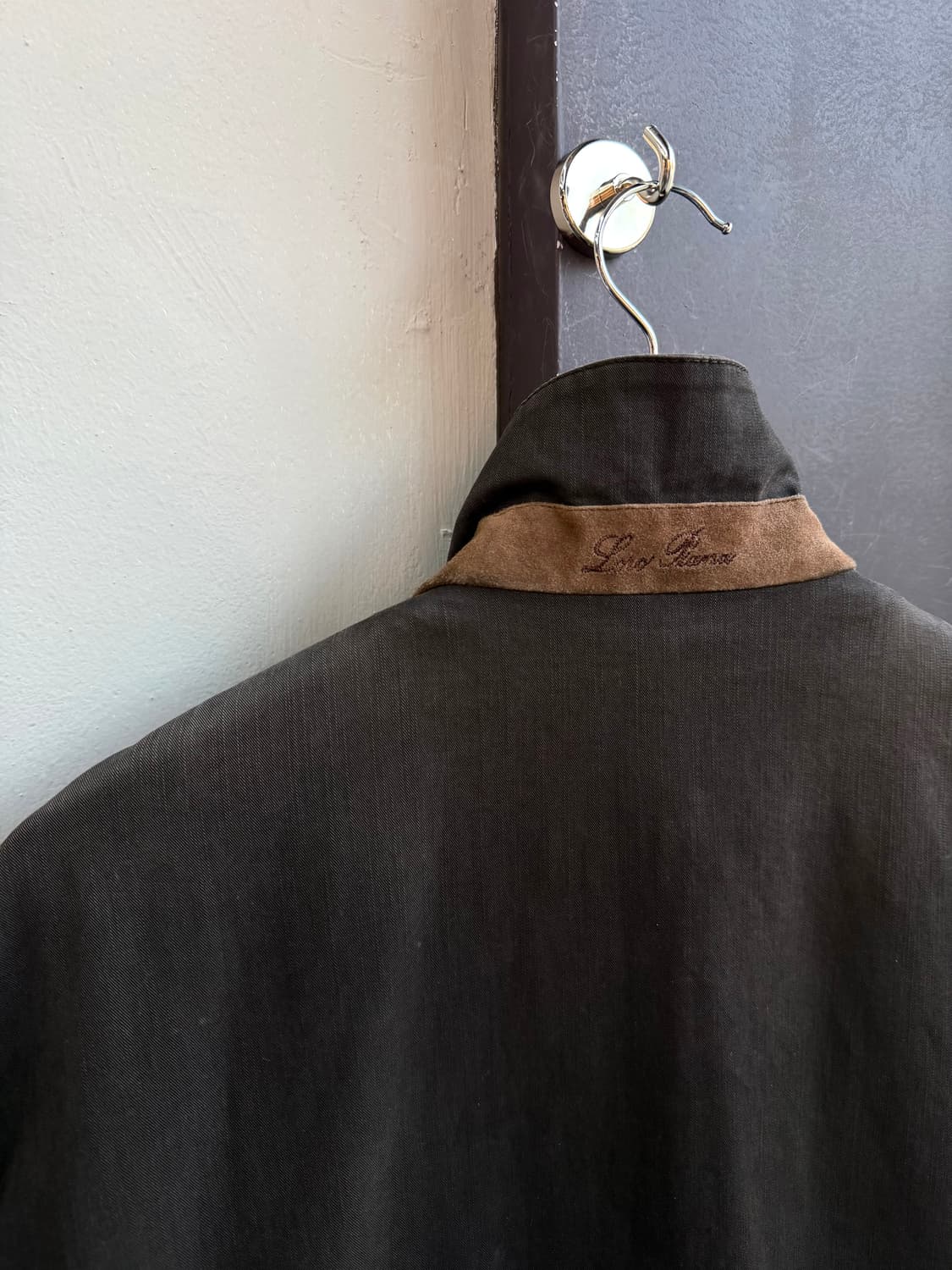 52/ 로로피아나 워싱 패디드 헌팅자켓 상품이미지8