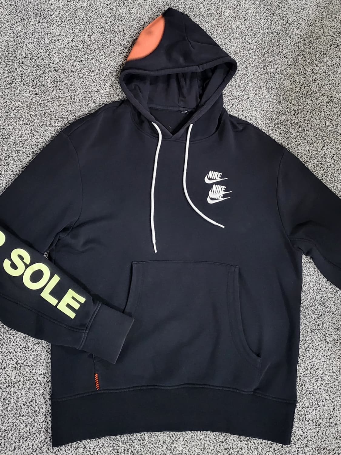 Nike 월드투어 후드티 상품이미지1