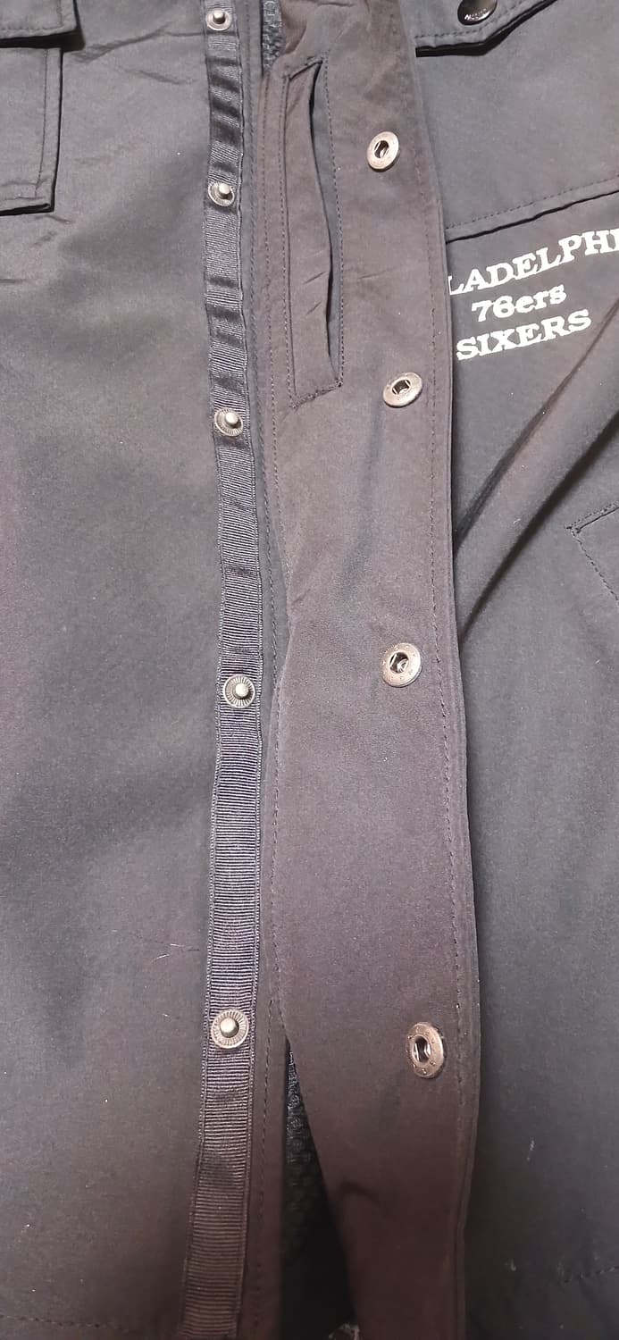 NBA 필라델피아 세븐티식서스 빈티지 스타일의 블랙 코치 재킷(2XL) 상품이미지6