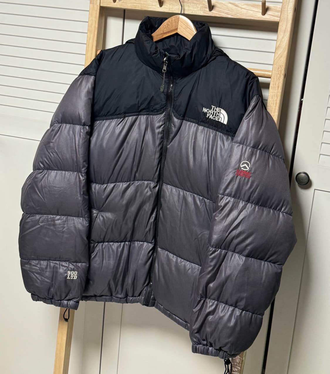 노스페이스 Summit Series 900 LTD눕시 패딩 자켓 상품이미지2