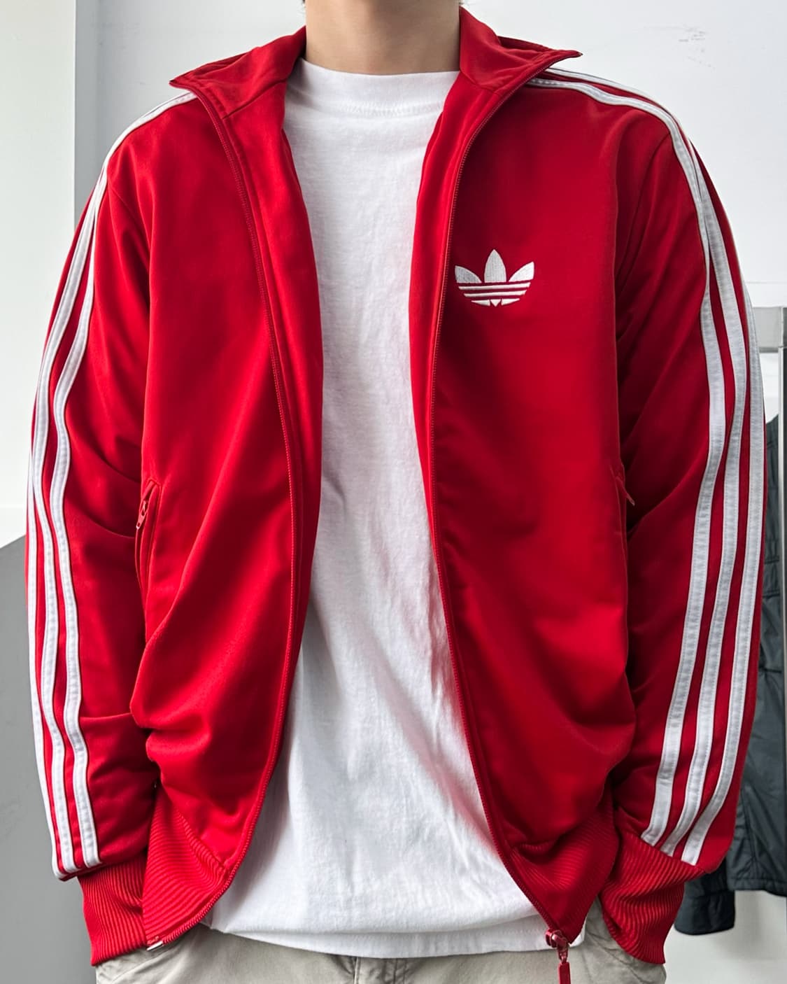 아디다스 3스트립 파이어버드 레드 트랙탑 상품이미지2