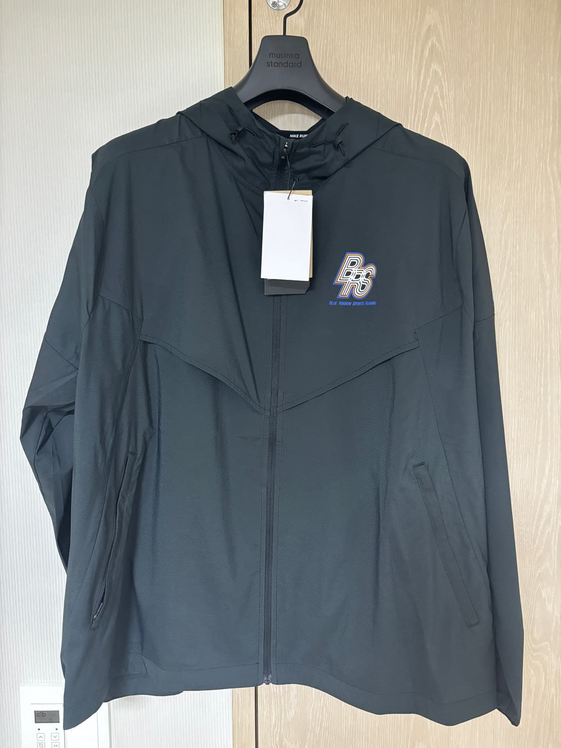 [XL] 나이키 러닝 에너지 윈드러너 자켓 블랙 상품이미지1
