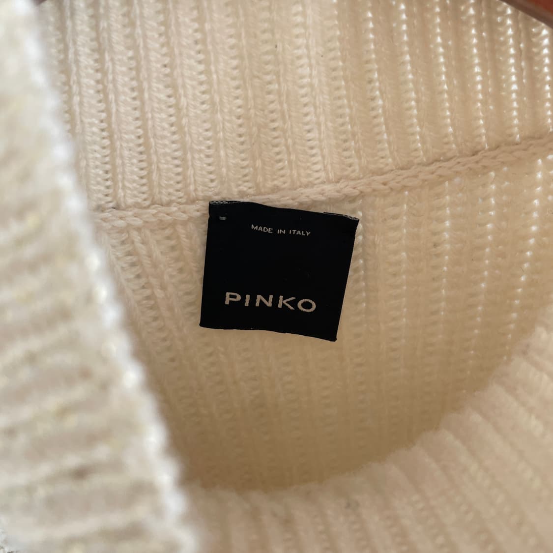 핀코 골드 펄 니트 상품이미지6