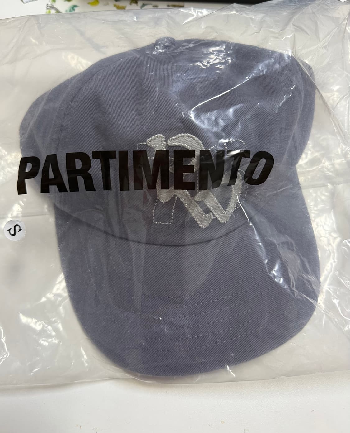 (새상품) 파르티멘토 모자 판매해요. 상품이미지8