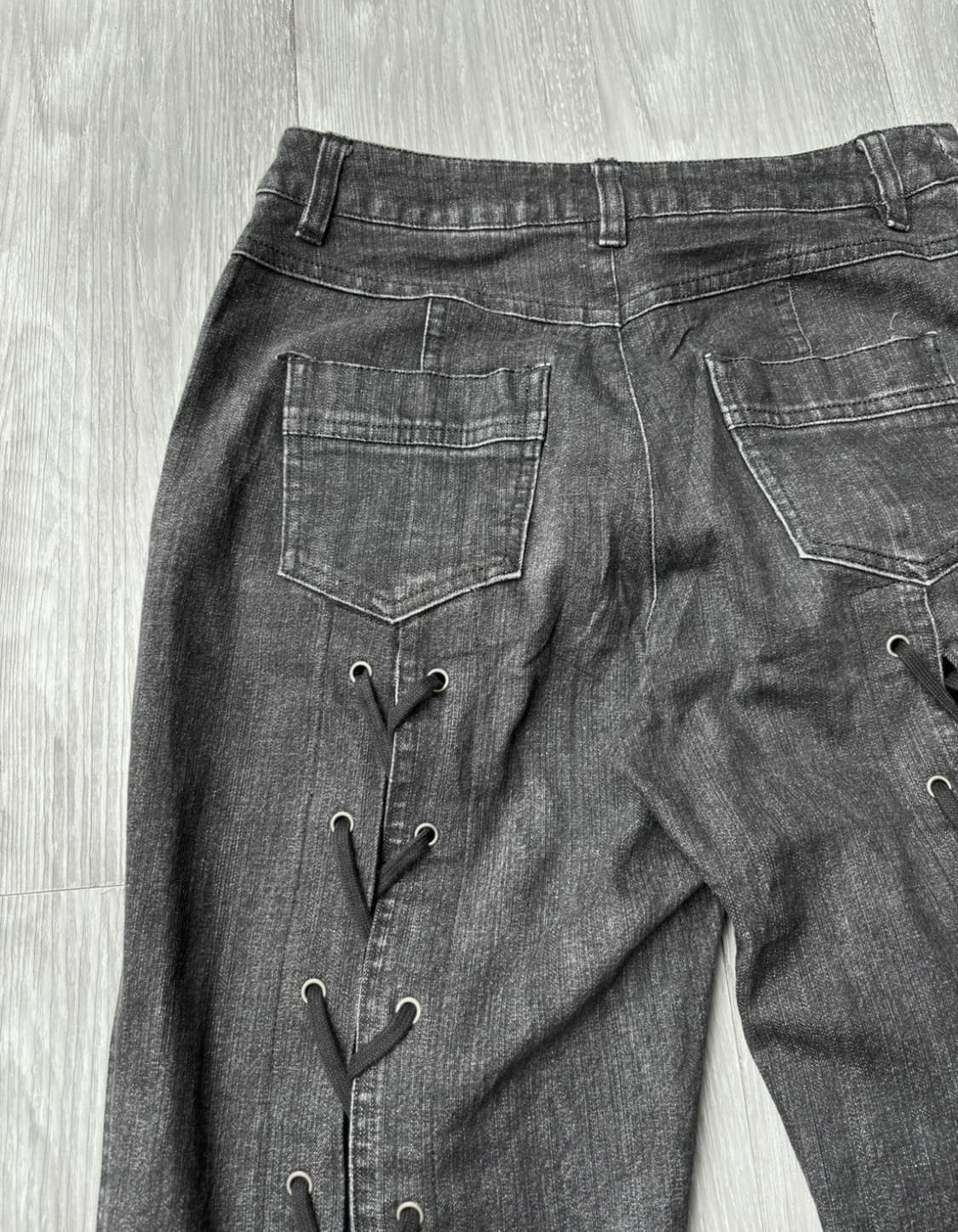 green eye 레이스업 플레어 팬츠 상품이미지4