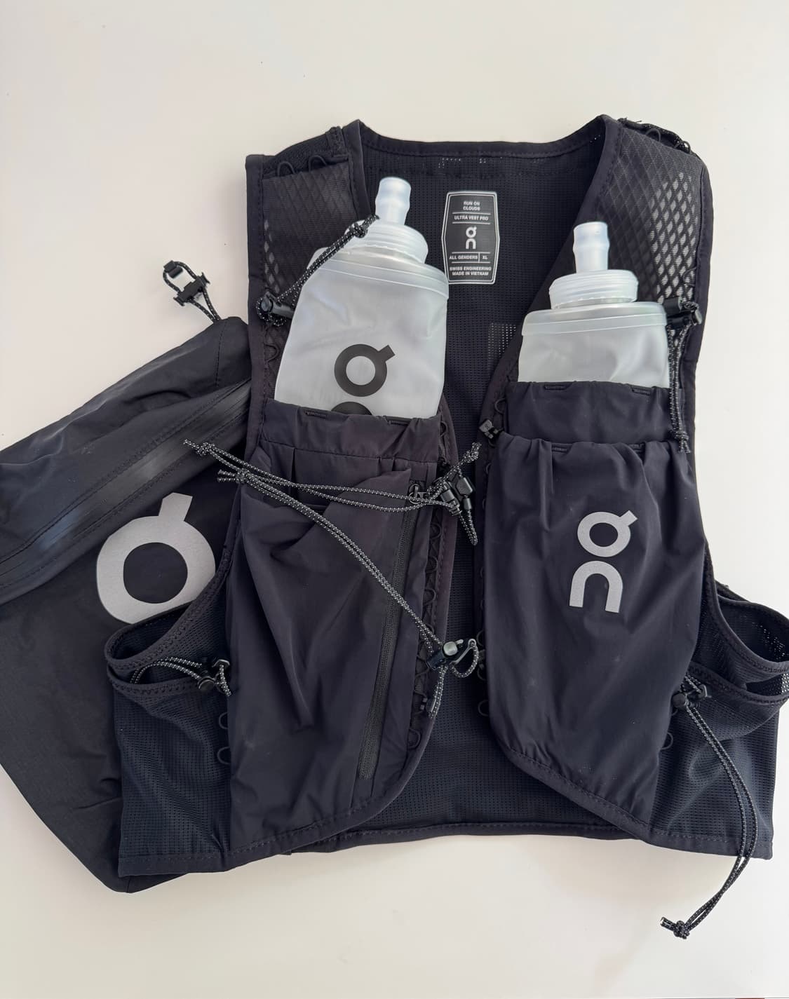 온 러닝 on ultra vest pro 울트라 베스트 프로  (XL) 상품이미지1