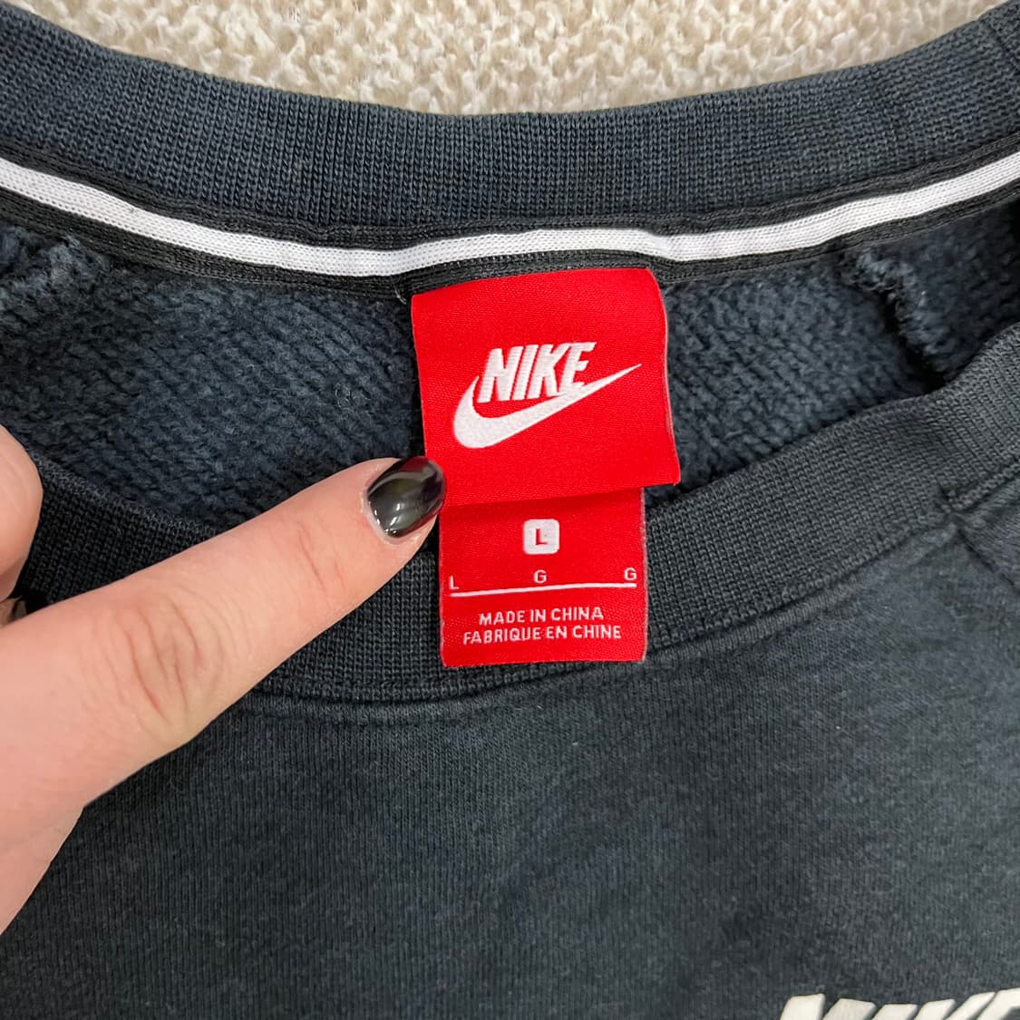 L 나이키 스우시 블랙 맨투맨 0129M1 상품이미지2