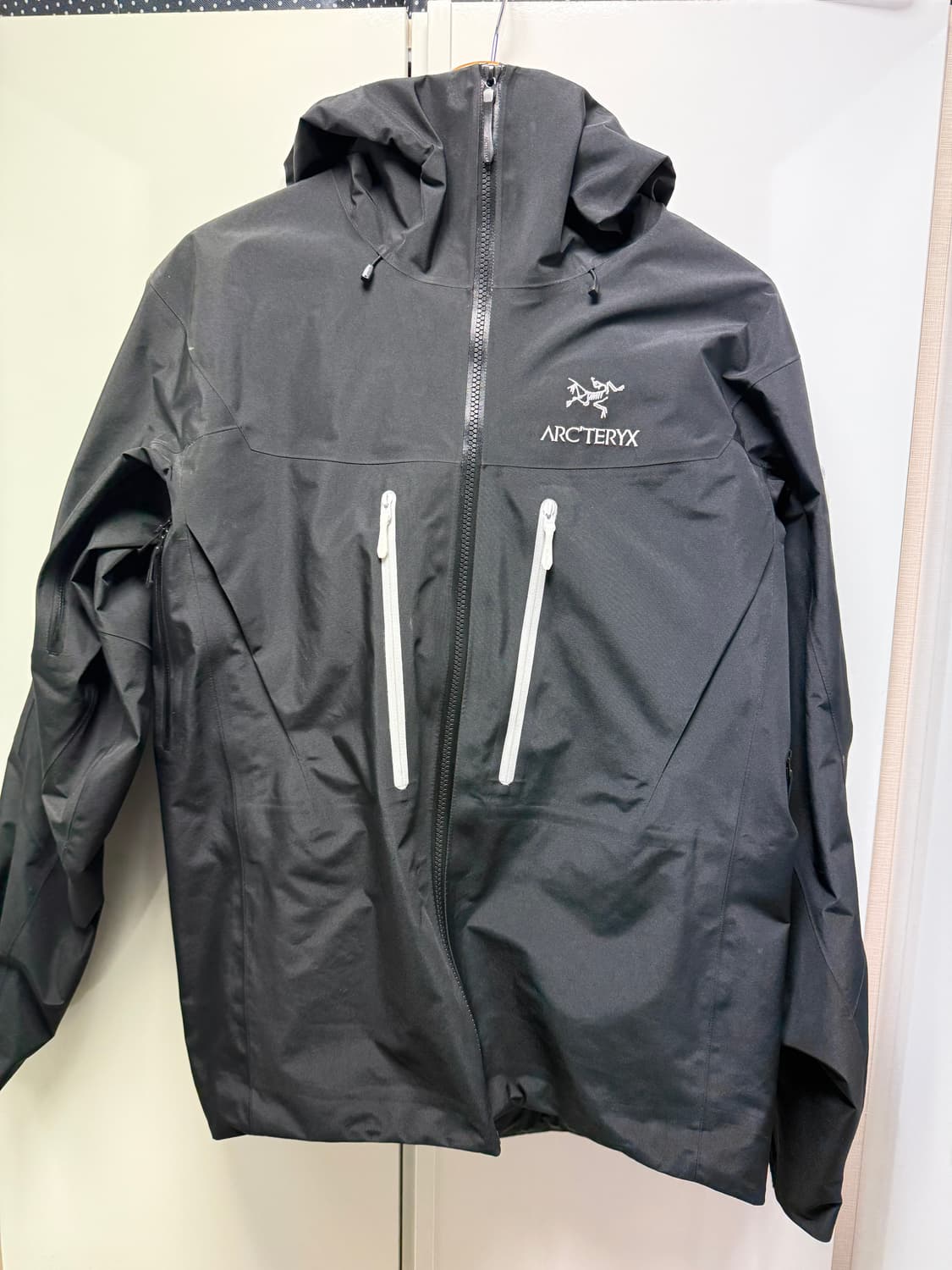 아크테릭스 알파 자켓 상품이미지1