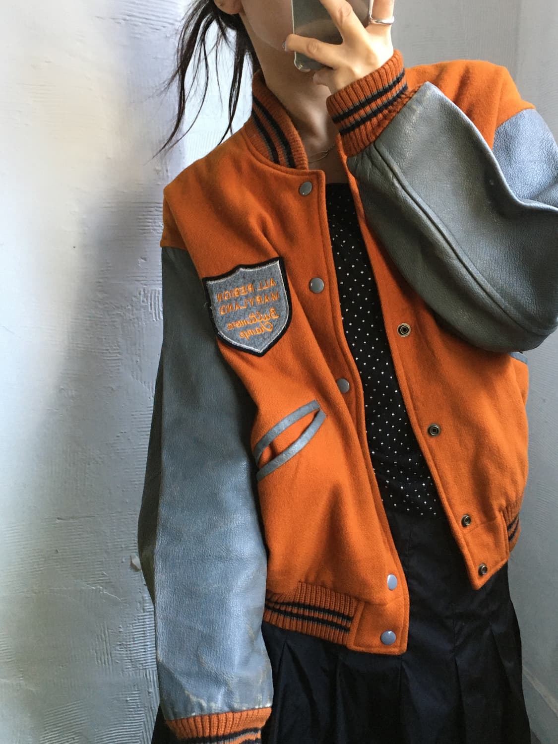 Vintage 오렌지/그레이 배색 레더슬리브 바시티 자켓 상품이미지2