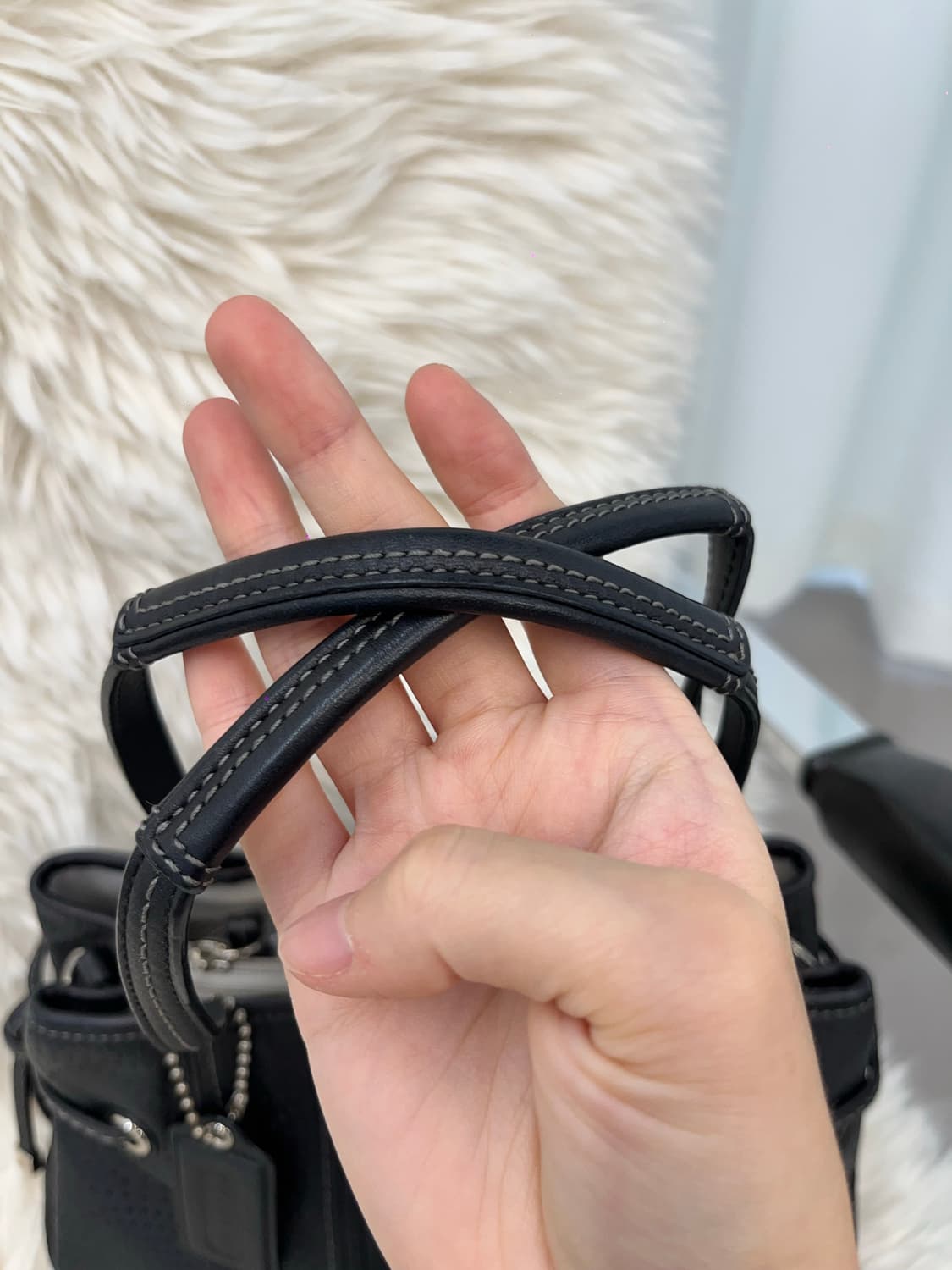 Coach Unique Design Shoulder Bag 상품이미지5