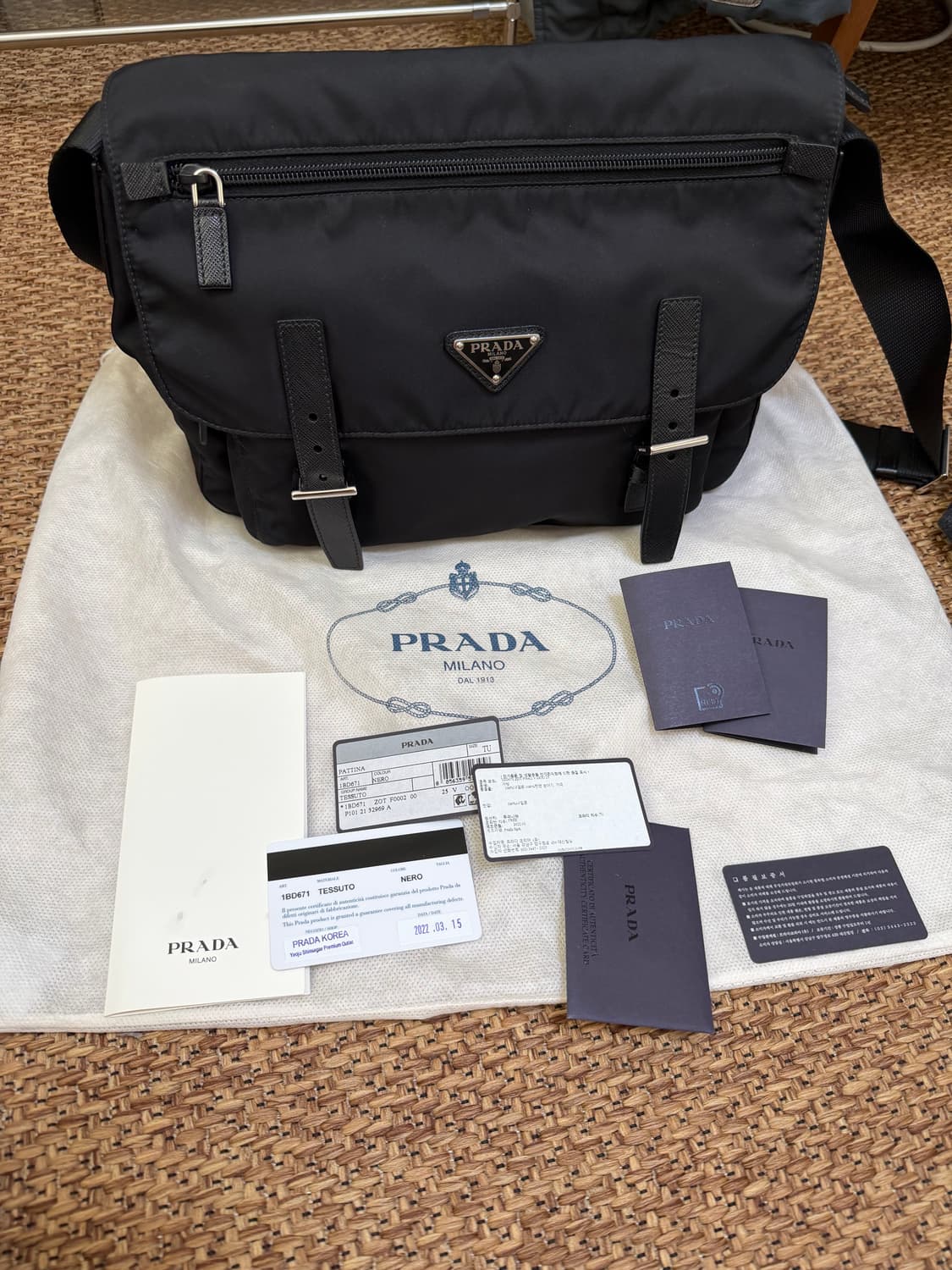 프라다 포코노 메신저 크로스백 새상품급 풀구성 상품이미지7