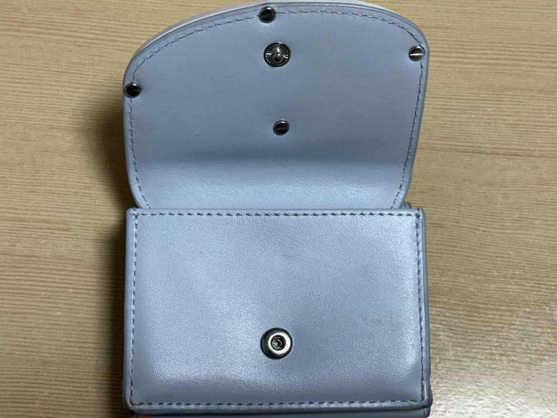 디젤 1DR 트라이폴드 코인 XS 파스텔 블루 상품이미지8